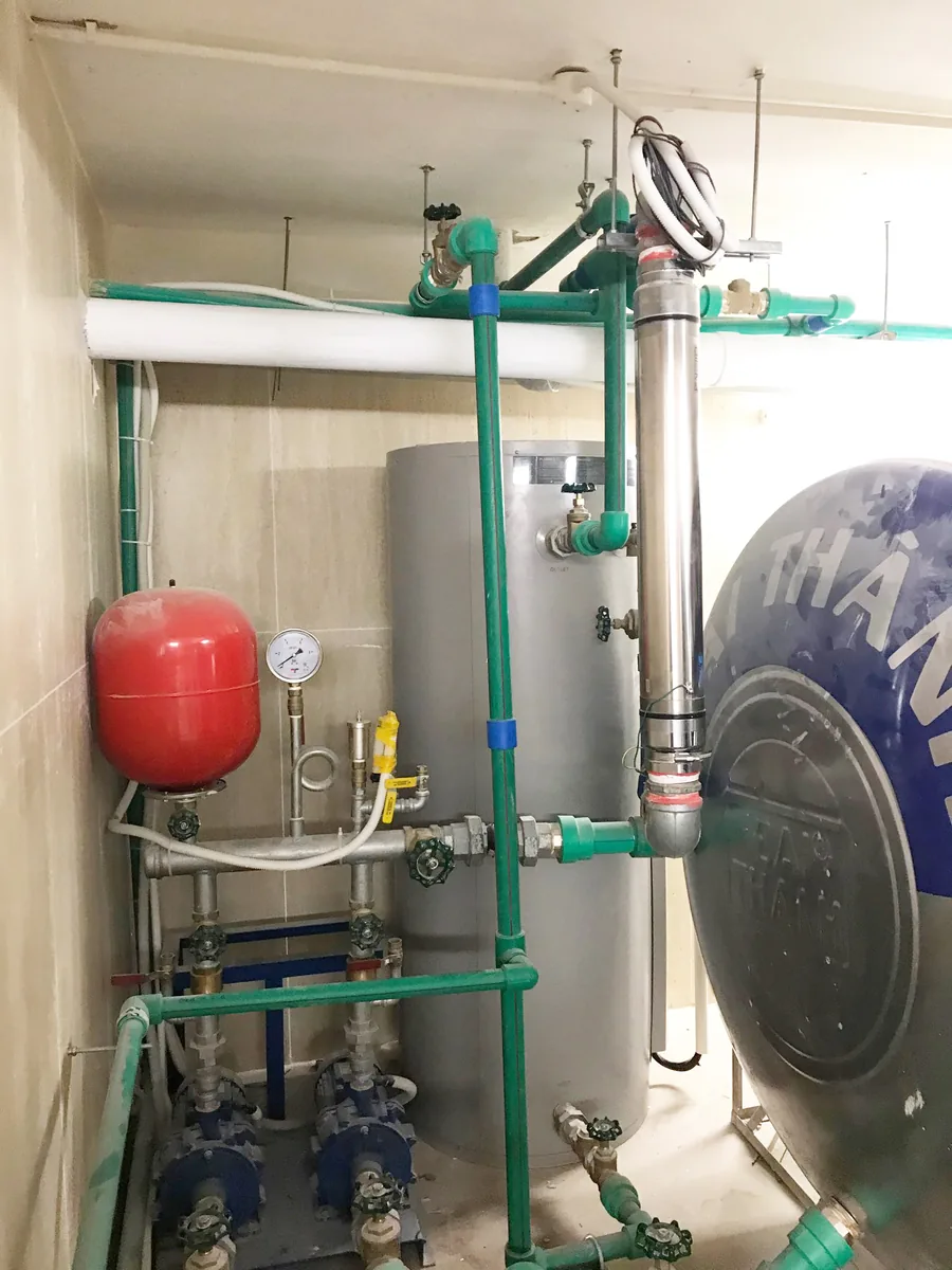 Biệt thự khu đô thị Sala và tủ kỹ thuật lắp thiết bị xử lý nước